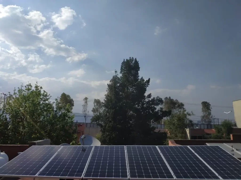 Casa con energia fotovoltaica