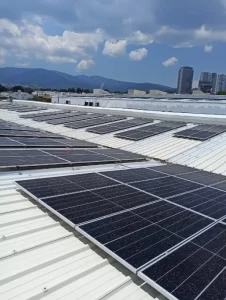paneles solares para campo y cultivos
